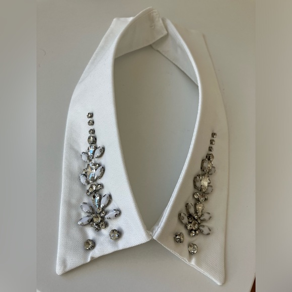 Faux Collar White Rhinestone - Picture 2 of 3